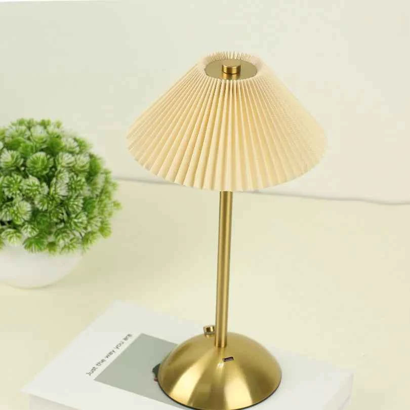 LED Table Lamp Creative Atmosphere Desk Lamp USB Rechargeable Table Lamp Vintage Bedroom Bedside Study Decorative Night Lights